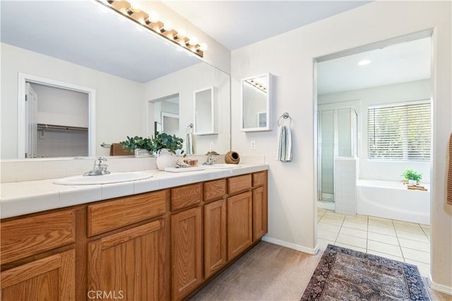 145 Via Camelia, Paso Robles, CA 93446