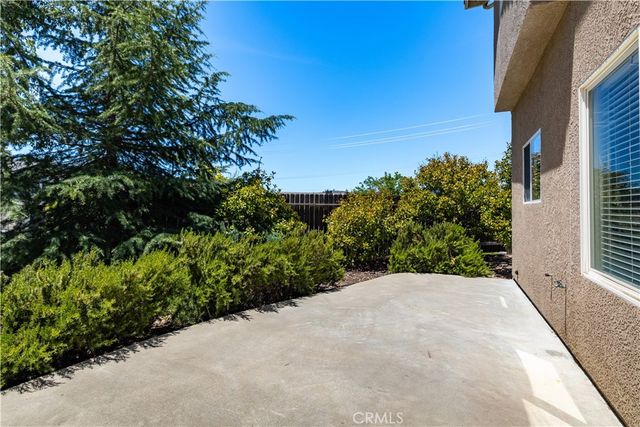 145 Via Camelia, Paso Robles, CA 93446