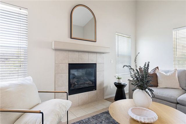 145 Via Camelia, Paso Robles, CA 93446