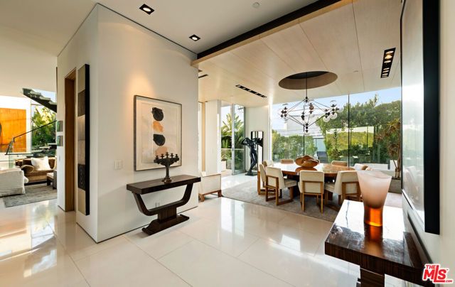 1740 Bel Air Road, Los Angeles, CA 90077