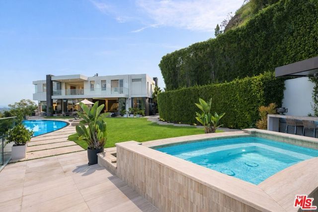 1740 Bel Air Road, Los Angeles, CA 90077