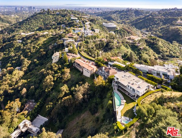 1740 Bel Air Road, Los Angeles, CA 90077