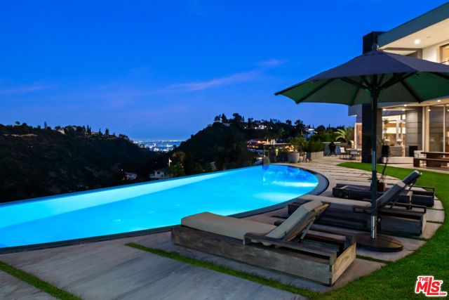 1740 Bel Air Road, Los Angeles, CA 90077