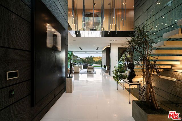 1740 Bel Air Road, Los Angeles, CA 90077