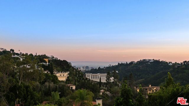 1740 Bel Air Road, Los Angeles, CA 90077