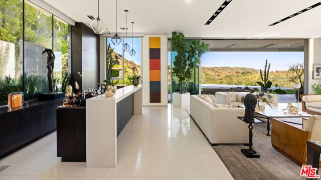 1740 Bel Air Road, Los Angeles, CA 90077