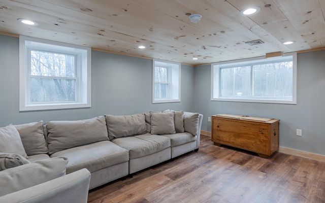 194 Eaton Road, Swanzey, NH 03446