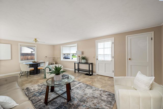 411 Birch Ave, Richland, WA 99352