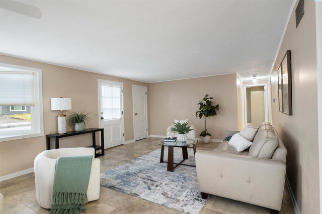 411 Birch Ave, Richland, WA 99352