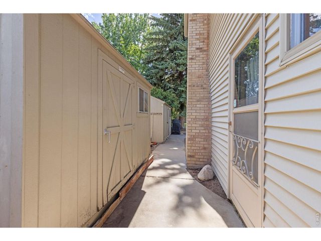 3351 Apple Ave, Loveland, CO 80538