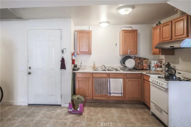 3311 Lime, Riverside, CA 92501