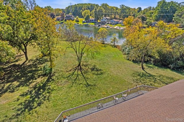 15281 US 12 Highway, Woodstock Township, MI 49253