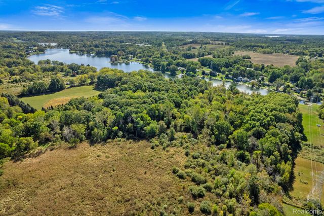 15281 US 12 Highway, Woodstock Township, MI 49253