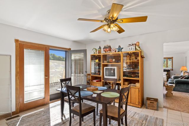 15281 US 12 Highway, Woodstock Township, MI 49253