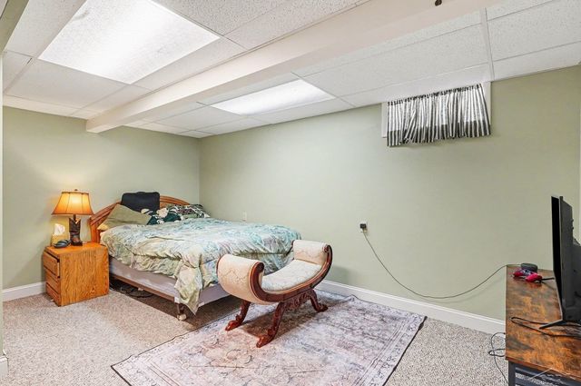 306 Eda Court, Essexville, MI 48732