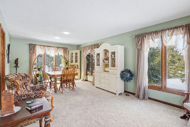 306 Eda Court, Essexville, MI 48732