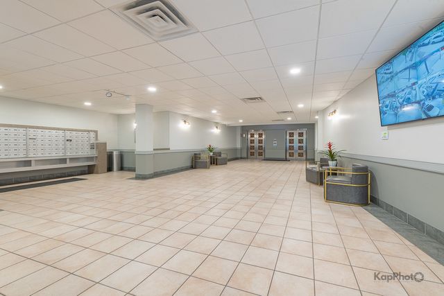 811 S Lytle Street 410, Chicago, IL 60607