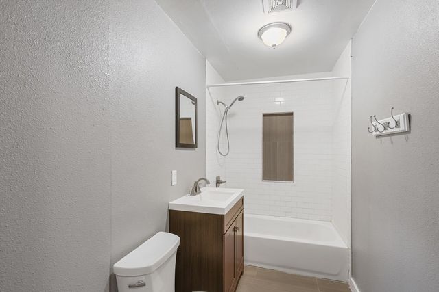 2202 W Hwy 90, Alpine, TX 79830