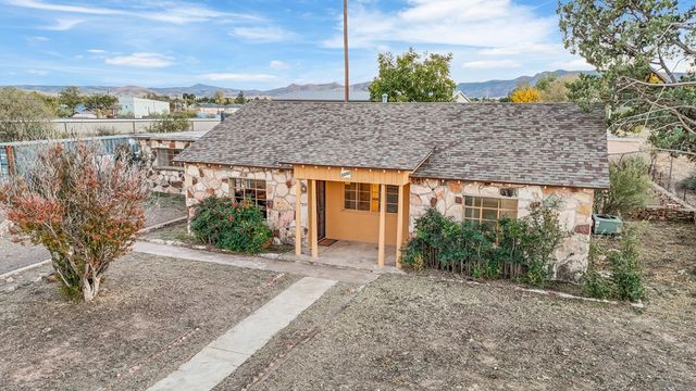 2202 W Hwy 90, Alpine, TX 79830