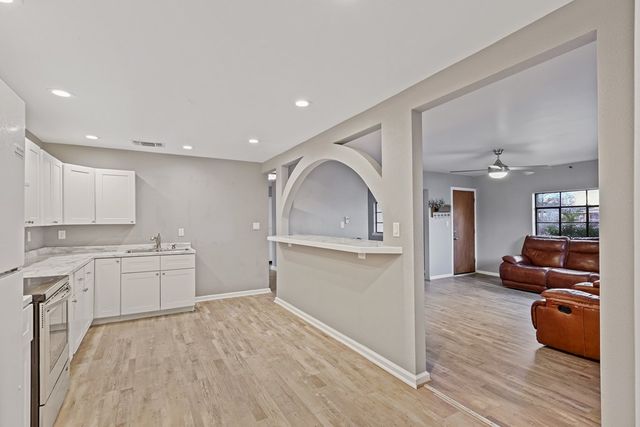 2202 W Hwy 90, Alpine, TX 79830