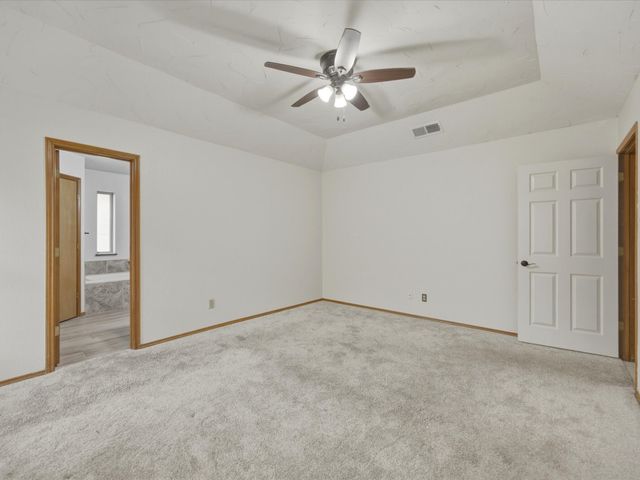 5724 Puerto Vallarta Drive, North Richland Hills, TX 76180