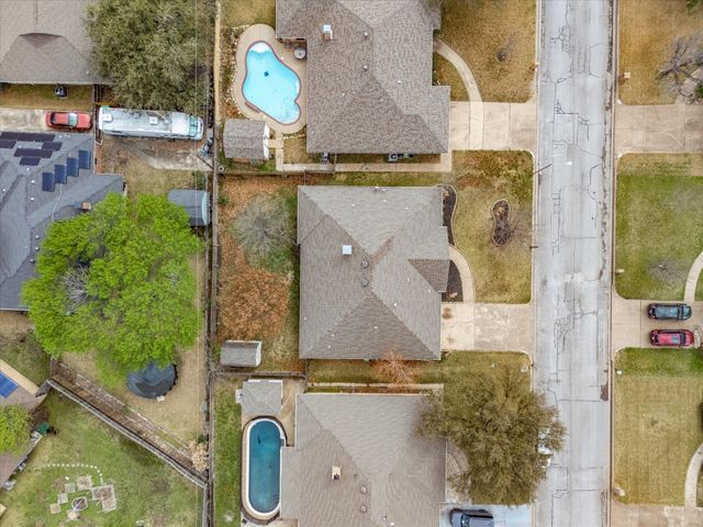 5724 Puerto Vallarta Drive, North Richland Hills, TX 76180