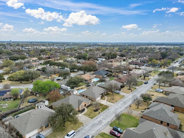 5724 Puerto Vallarta Drive, North Richland Hills, TX 76180