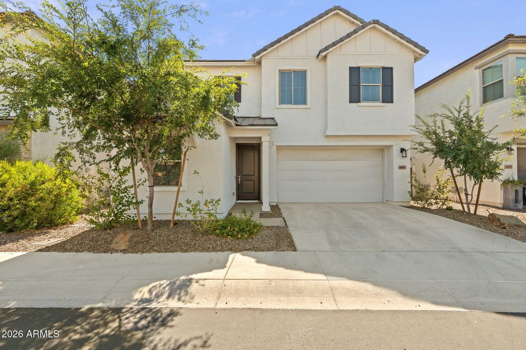 6424 N 17TH Place, Phoenix, AZ 85016
