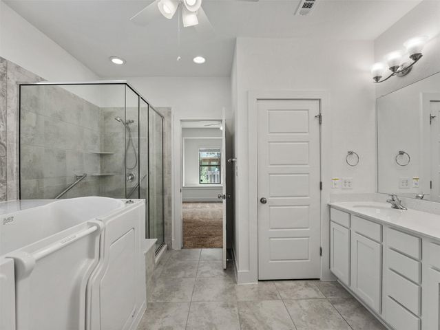 604 Golden Glory RD, Leander, TX 78641