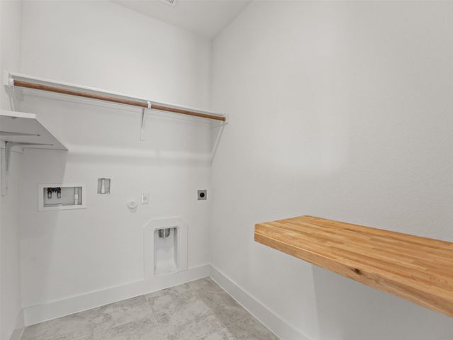 604 Golden Glory RD, Leander, TX 78641