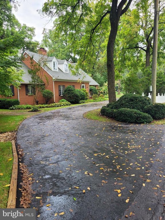 13983 TURNERS POINT RD, Kennedyville, MD 21645