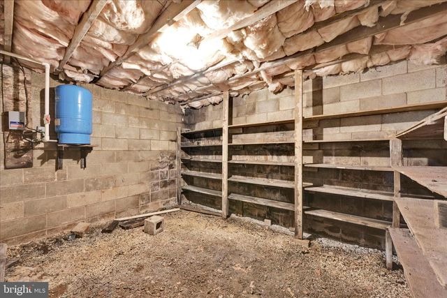 61 W ROSEBUD RD, Myerstown, PA 17067