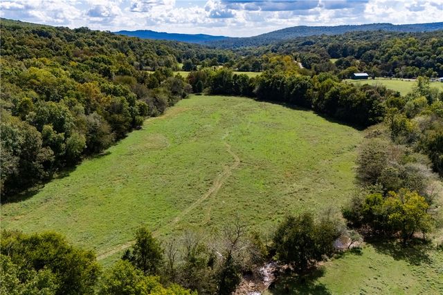 16380 N Cove Creek Road, Prairie Grove, AR 72753