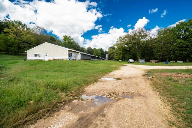 16380 N Cove Creek Road, Prairie Grove, AR 72753