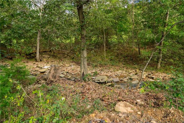 16380 N Cove Creek Road, Prairie Grove, AR 72753