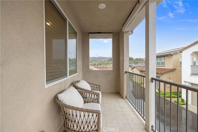 20608 Galloway, Saugus, CA 91350