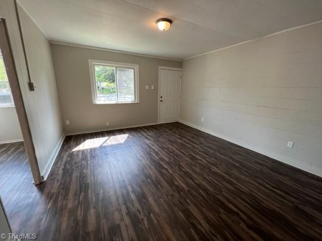 1215 Gatewood Avenue, Greensboro, NC 27405