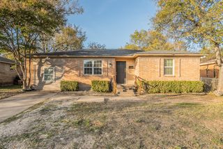 319 Cypress Street, Duncanville, TX 75137