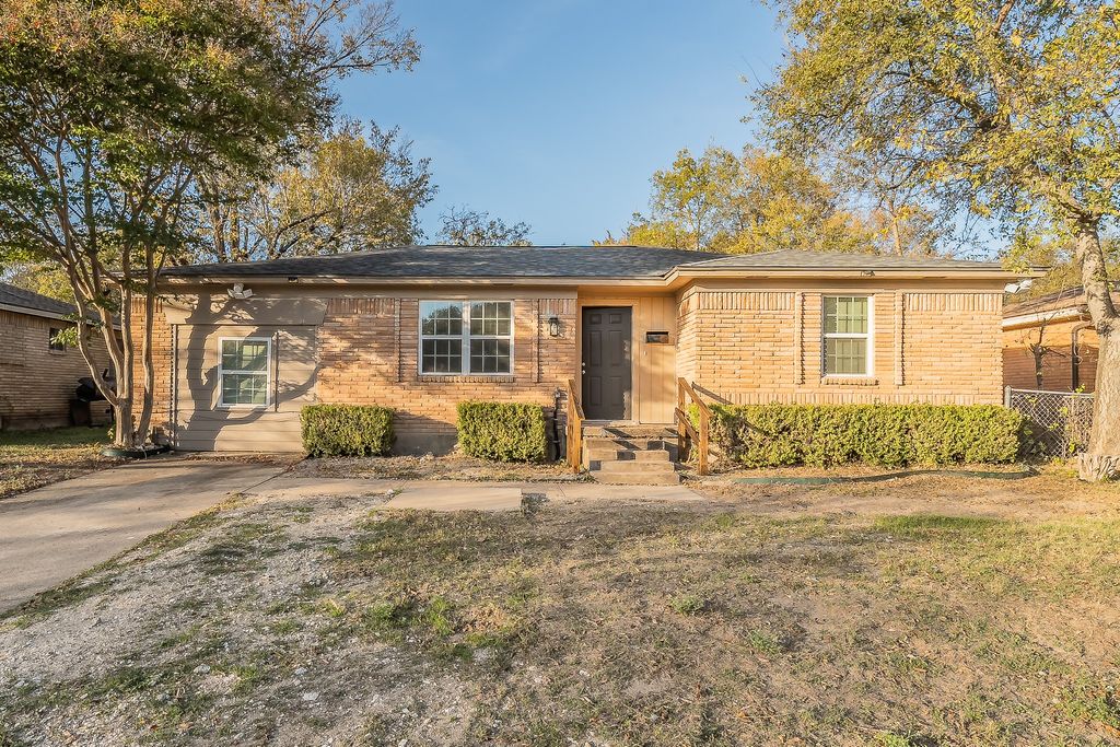 319 Cypress Street, Duncanville, TX 75137