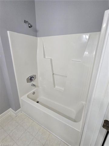 302 campus walk Trail 300, Elon, NC 27244