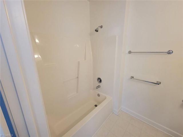 302 campus walk Trail 300, Elon, NC 27244