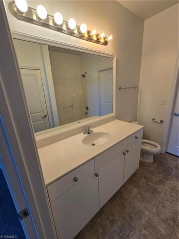 302 campus walk Trail 300, Elon, NC 27244