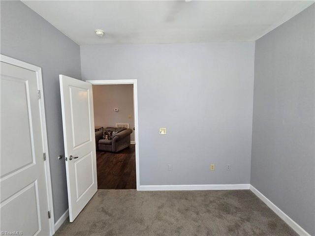 302 campus walk Trail 300, Elon, NC 27244