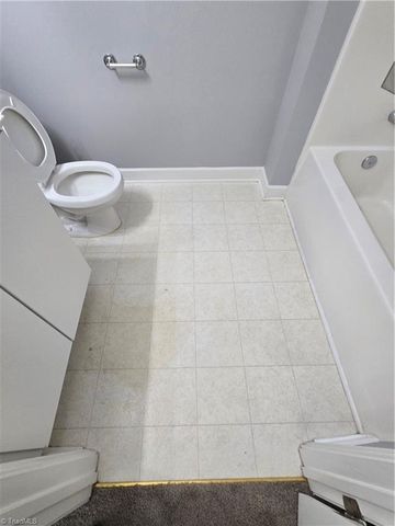 302 campus walk Trail 300, Elon, NC 27244