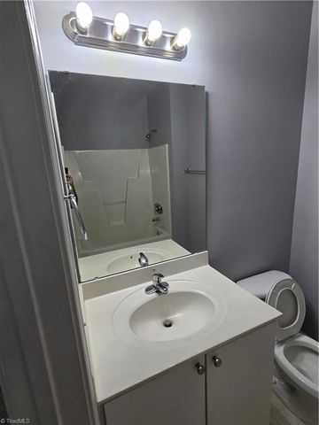 302 campus walk Trail 300, Elon, NC 27244