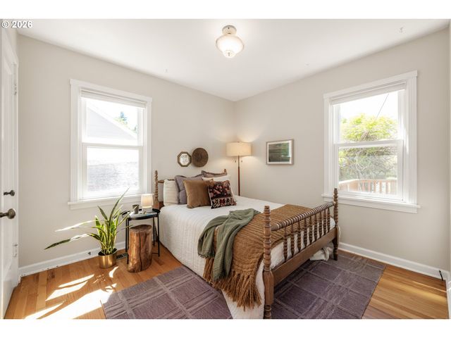 2919 Se 76TH Ave, Portland, OR 97206