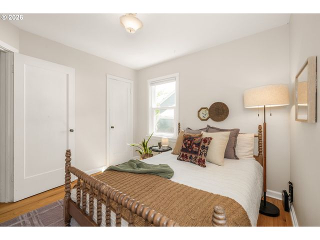 2919 Se 76TH Ave, Portland, OR 97206