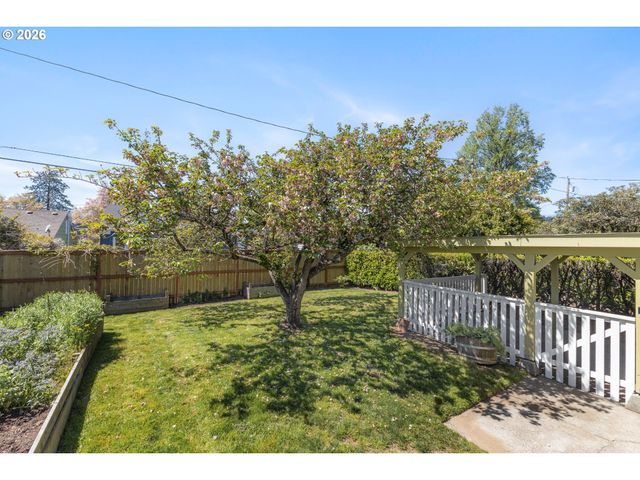 2919 Se 76TH Ave, Portland, OR 97206