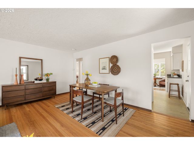 2919 Se 76TH Ave, Portland, OR 97206
