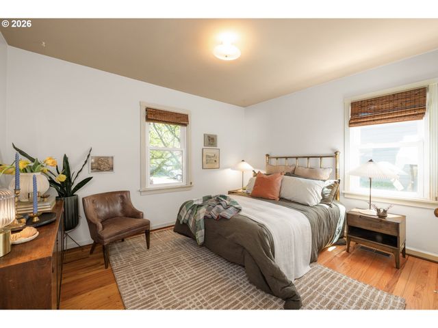 2919 Se 76TH Ave, Portland, OR 97206